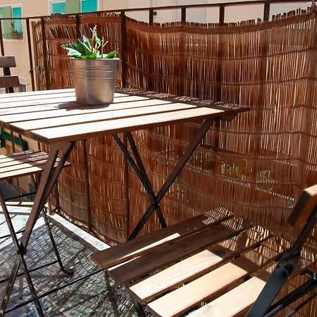 Studio Stay Alicante Bagian luar foto