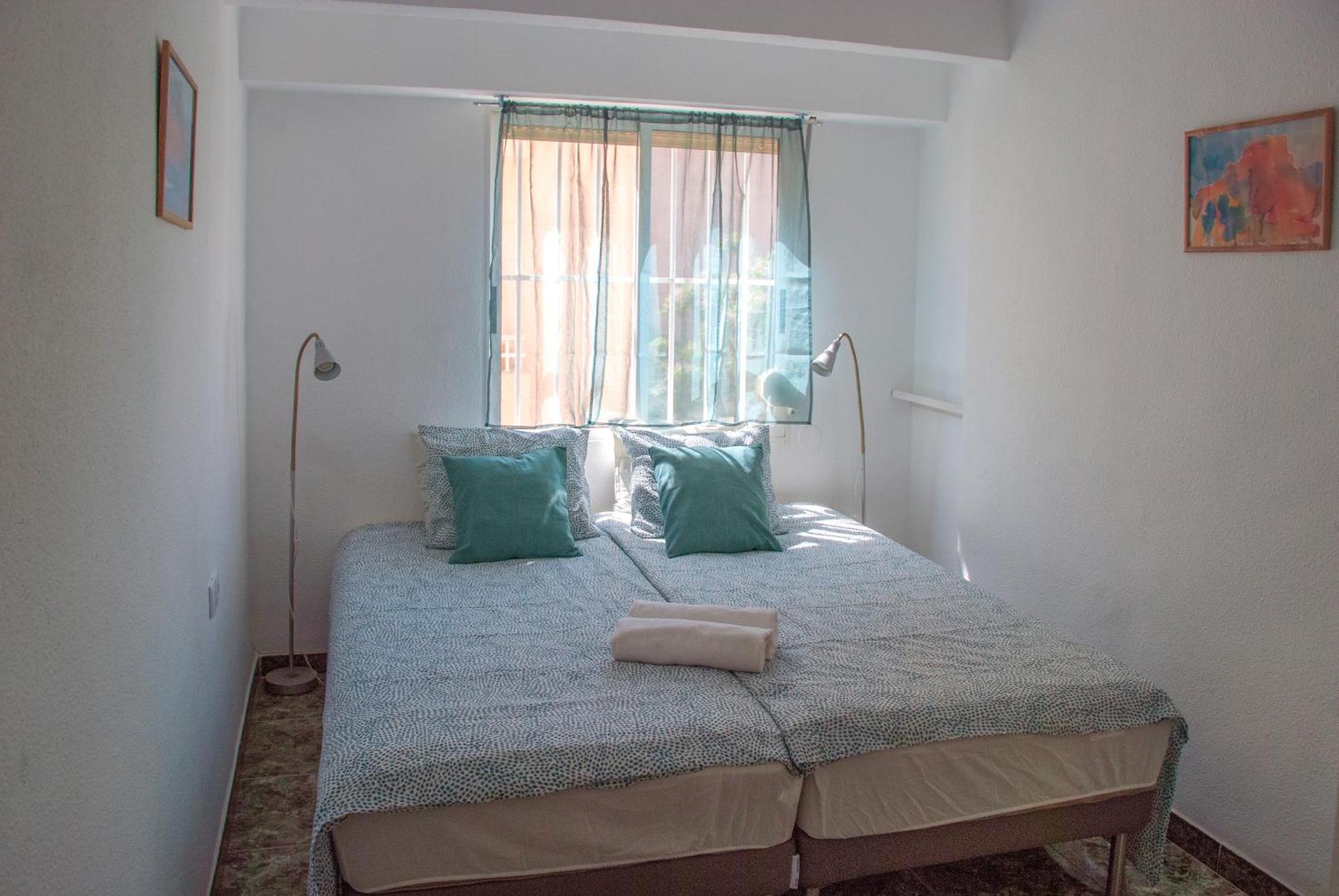 Studio Stay Alicante Bagian luar foto